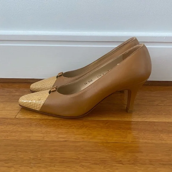 Salvatore Ferragamo Vintage heels - Picture 5 of 6